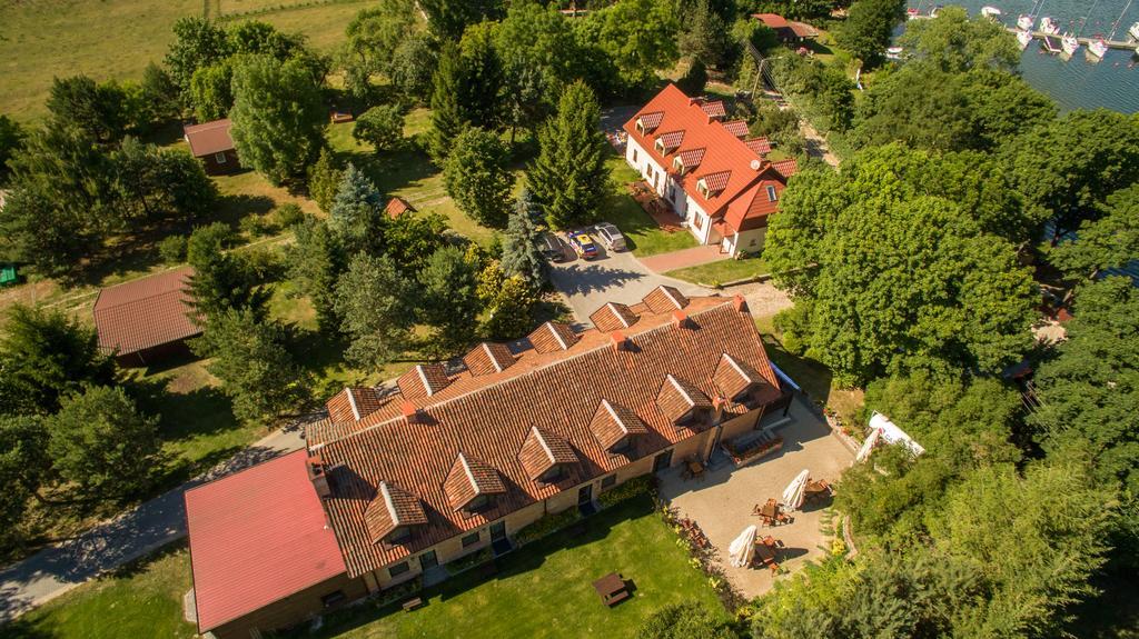 مبيت وإفطار Mikołajki Gosciniec Hetman المظهر الخارجي الصورة